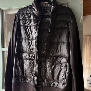 Criquet Men's Black Puffer Jacket